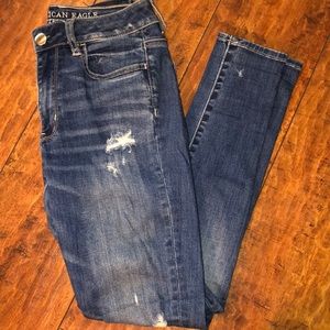 American eagle distressed jeans